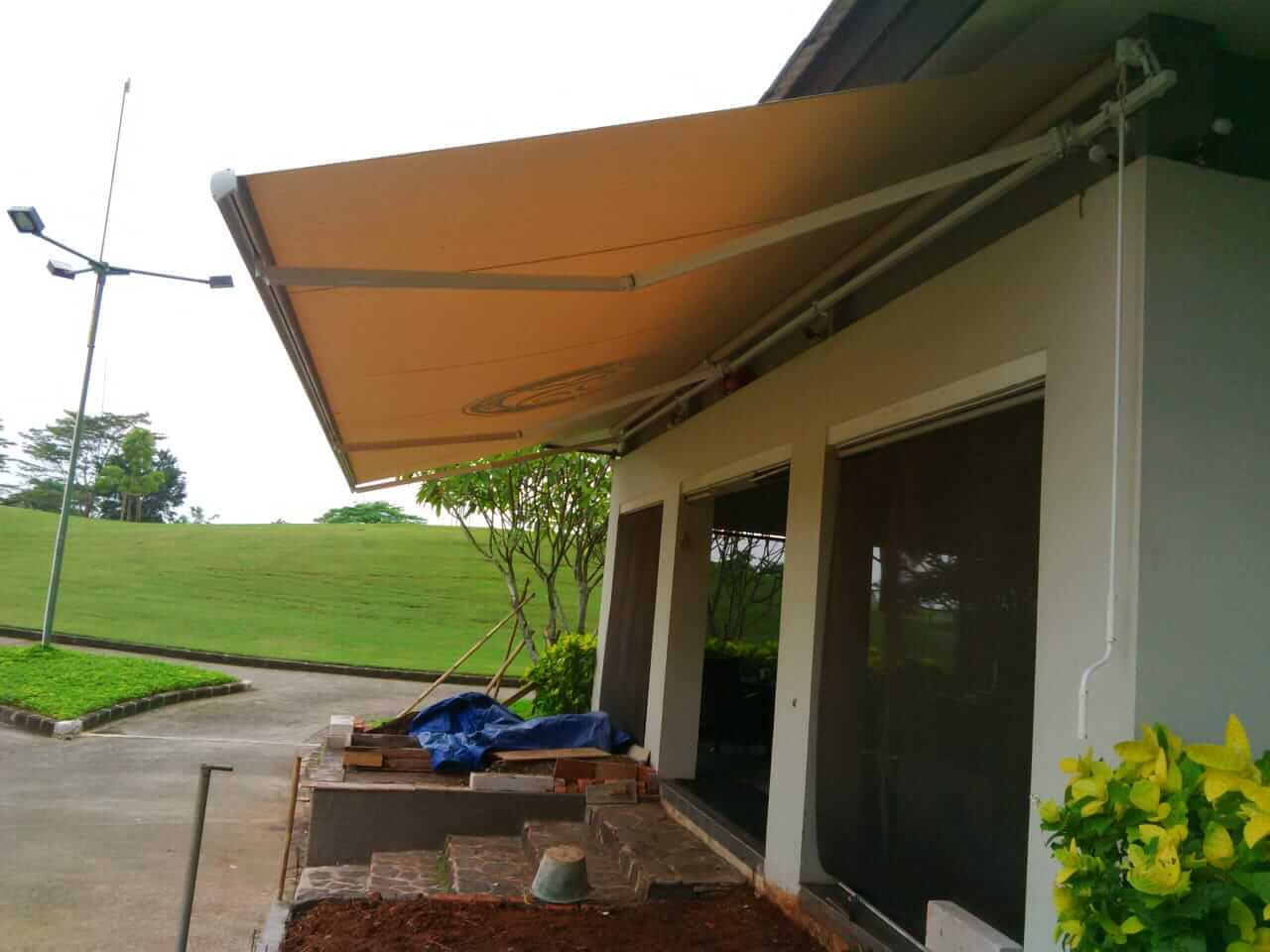 Jasa awning gulung bogor